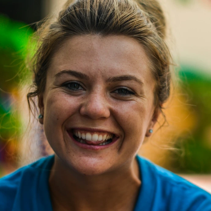 woman taking selfie photo